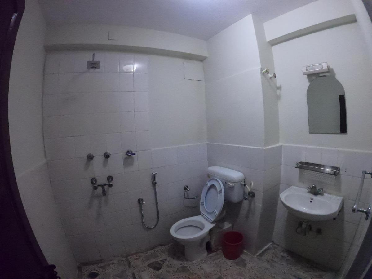 Om Tara Guest House Pvt Ltd Κατμαντού Εξωτερικό φωτογραφία