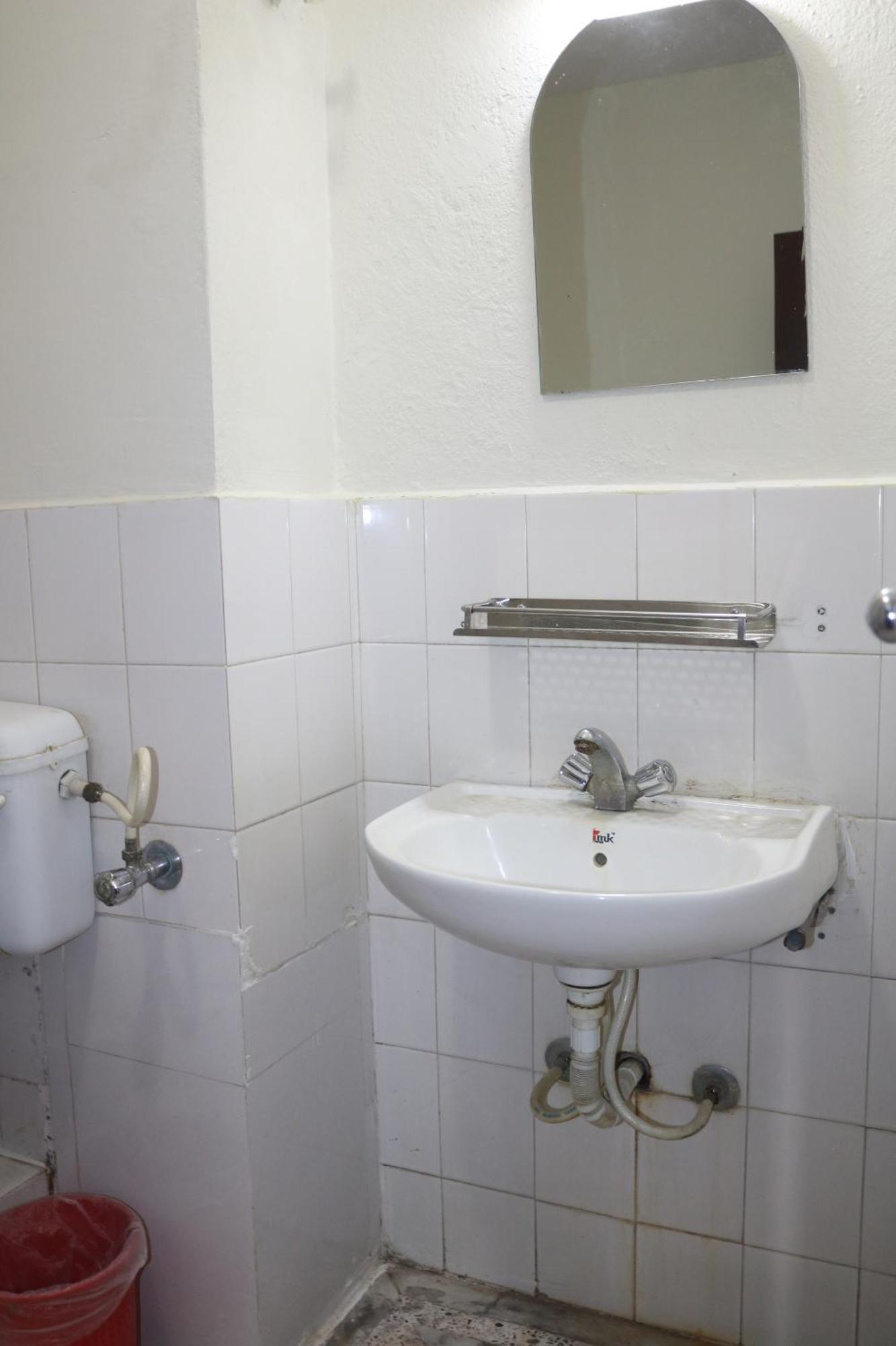 Om Tara Guest House Pvt Ltd Κατμαντού Εξωτερικό φωτογραφία