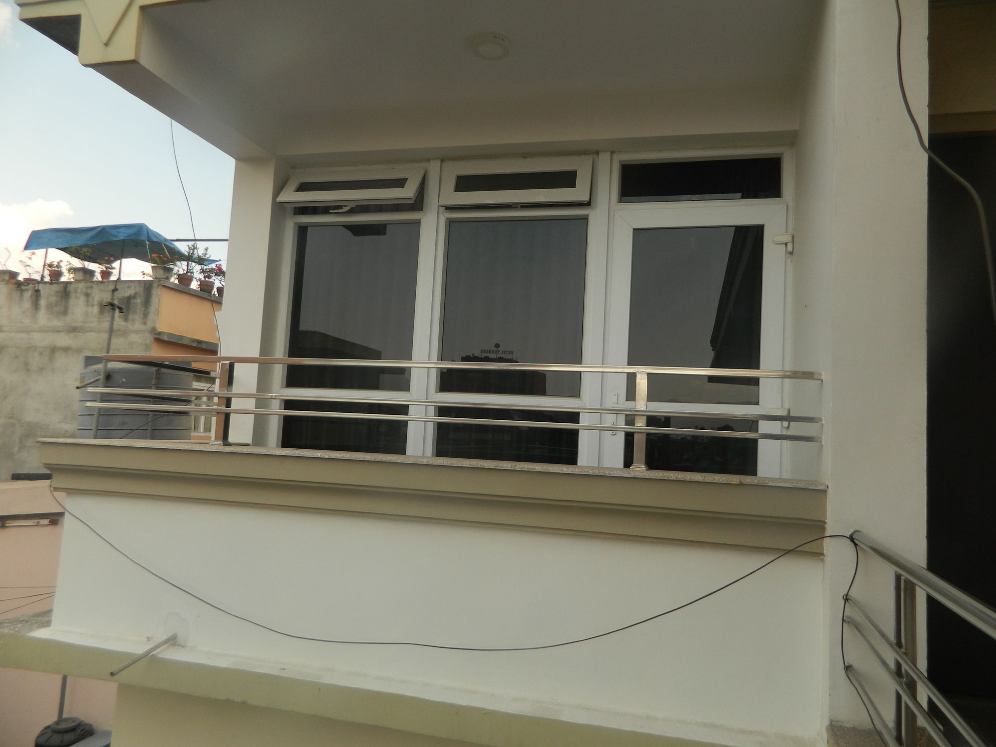 Om Tara Guest House Pvt Ltd Κατμαντού Εξωτερικό φωτογραφία