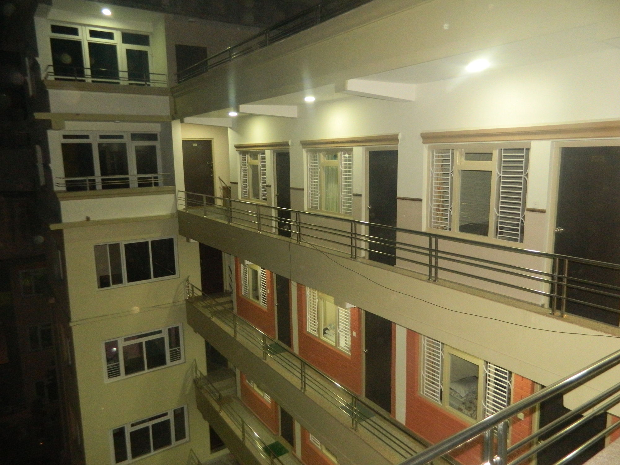 Om Tara Guest House Pvt Ltd Κατμαντού Εξωτερικό φωτογραφία